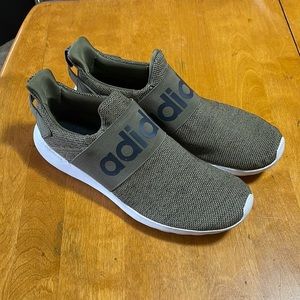 Adidas cloud foam, Size 14